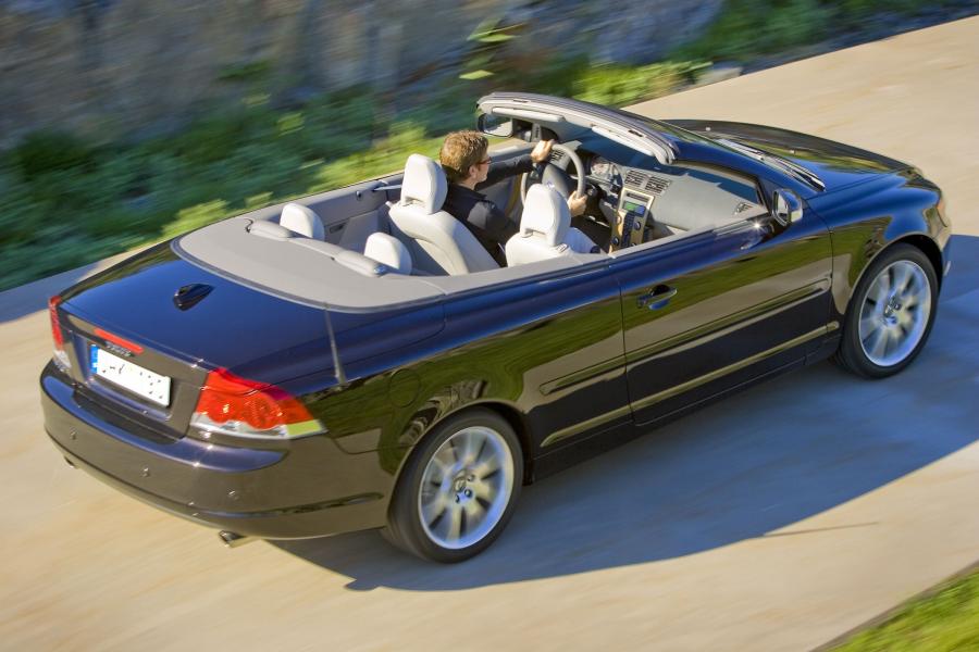  Volvo C70 T5 2005 года  (фото 67 из 93)